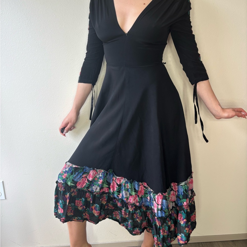 Vintage floral boho Ruffle Black Dress
